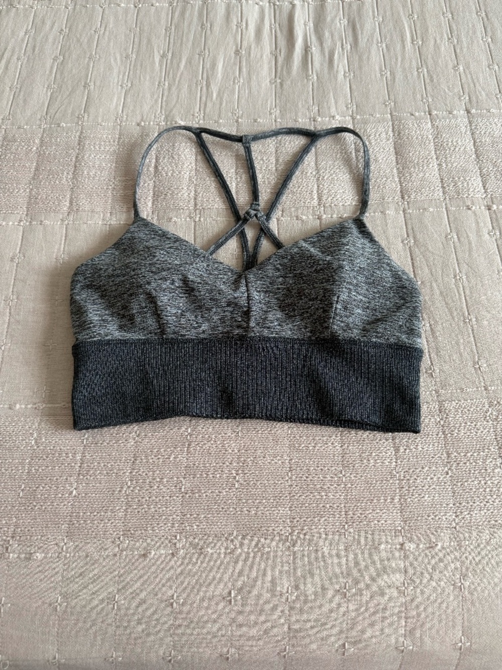 Alo Yoga 'Alo-Soft Lush V Neck Sports Bra'